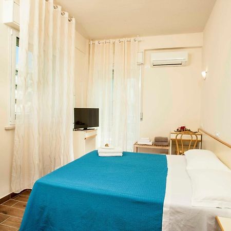 Hotel Sayonara Cattolica Esterno foto